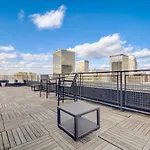 Frontdesk Vue At 3Rd St Apts Downtown Louisville
